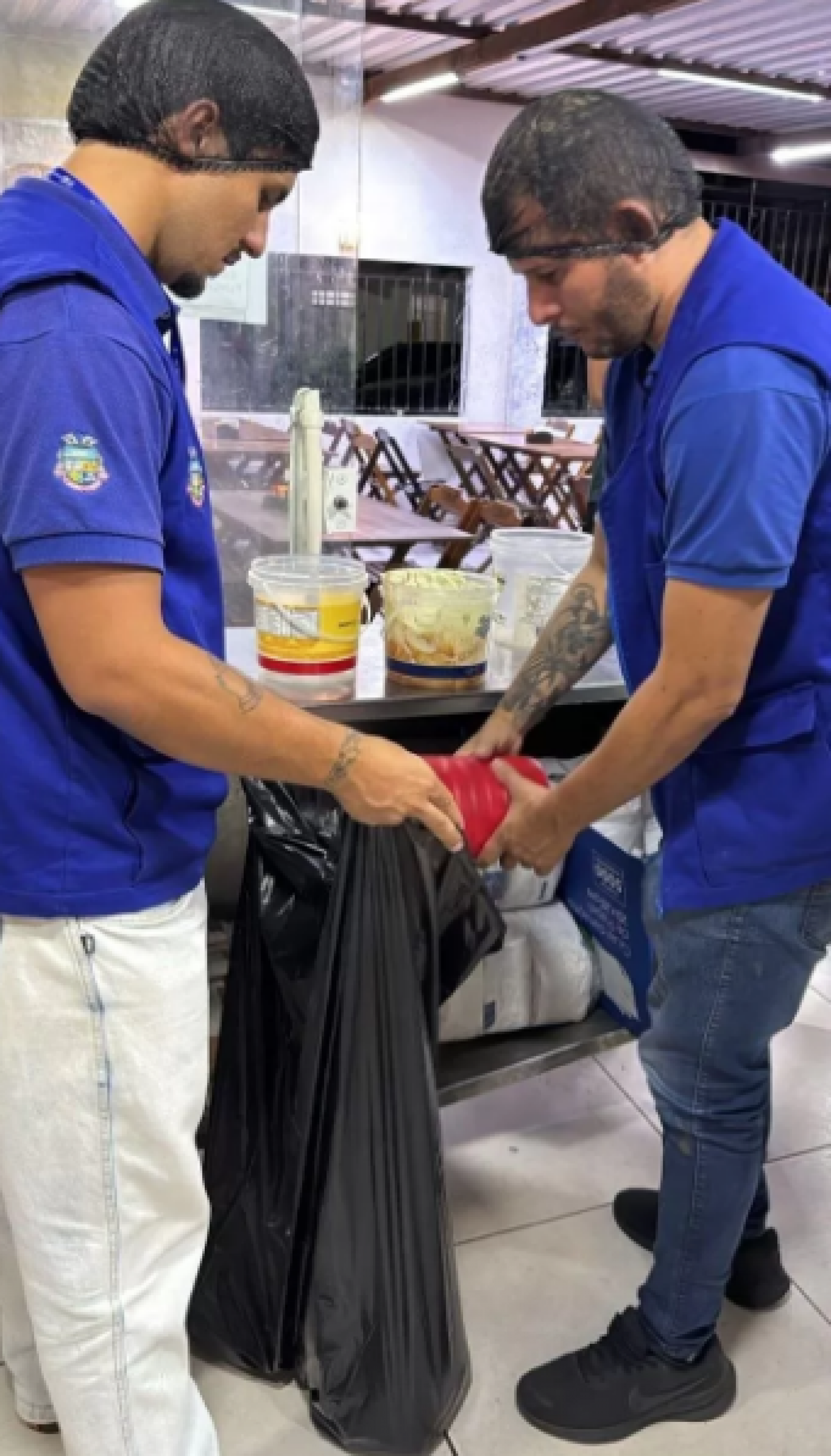 Quase 4 kg de maionese temperada imprópria para consumo  - Ascom