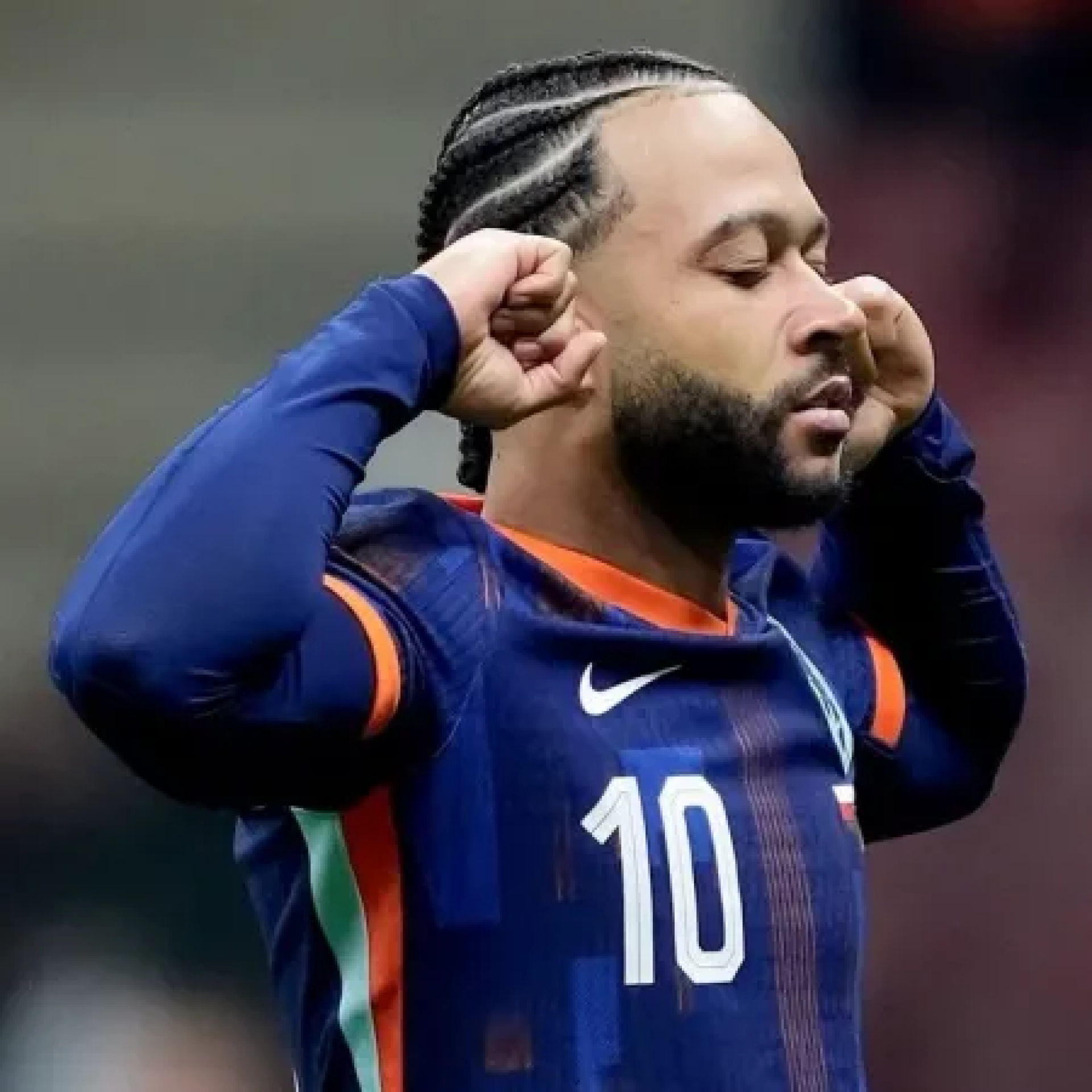 Atacante do Corinthians balançou as redes no 2º tempo e sacramentou o 1 a 1 em Varsóvia