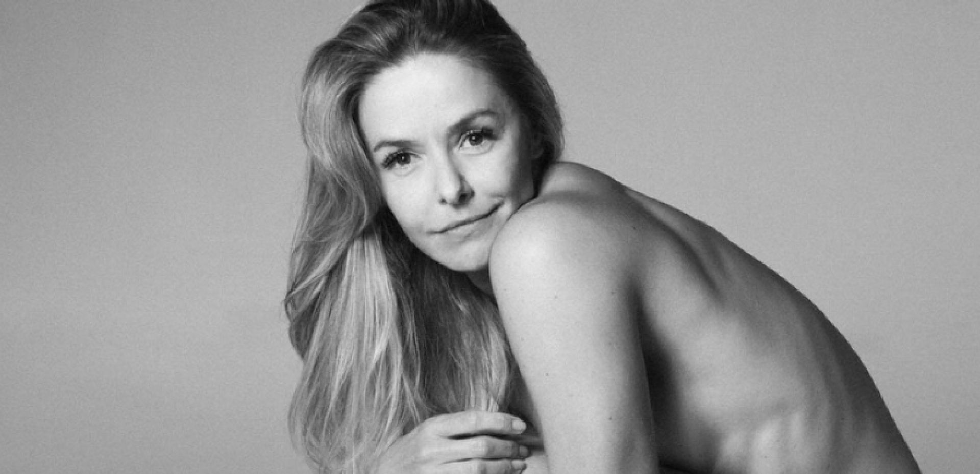 Bianca Rinaldi compartilha ensaio nu - Brunno Rangel