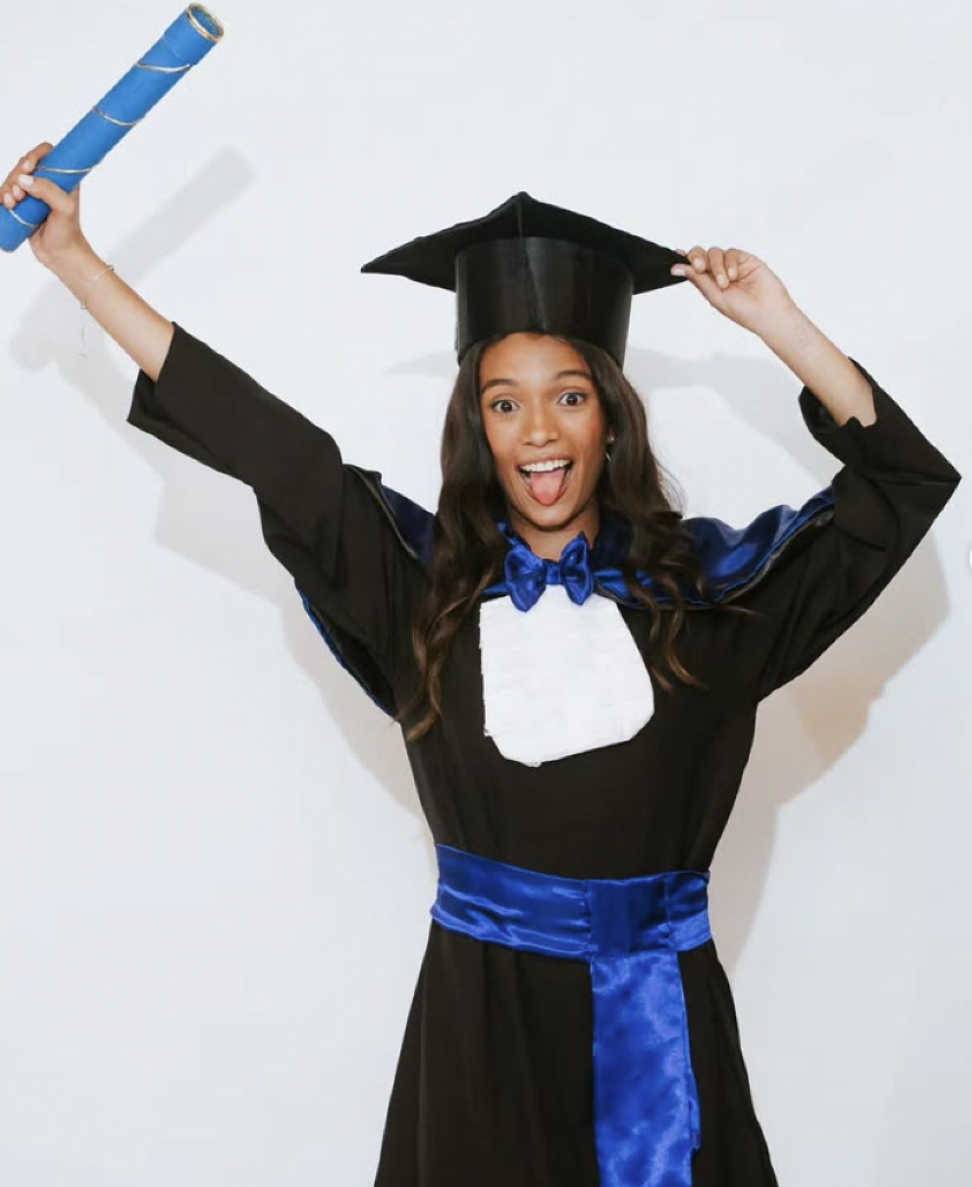 Rayssa Leal comemora formatura no Ensino Médio - reprodução Instagram