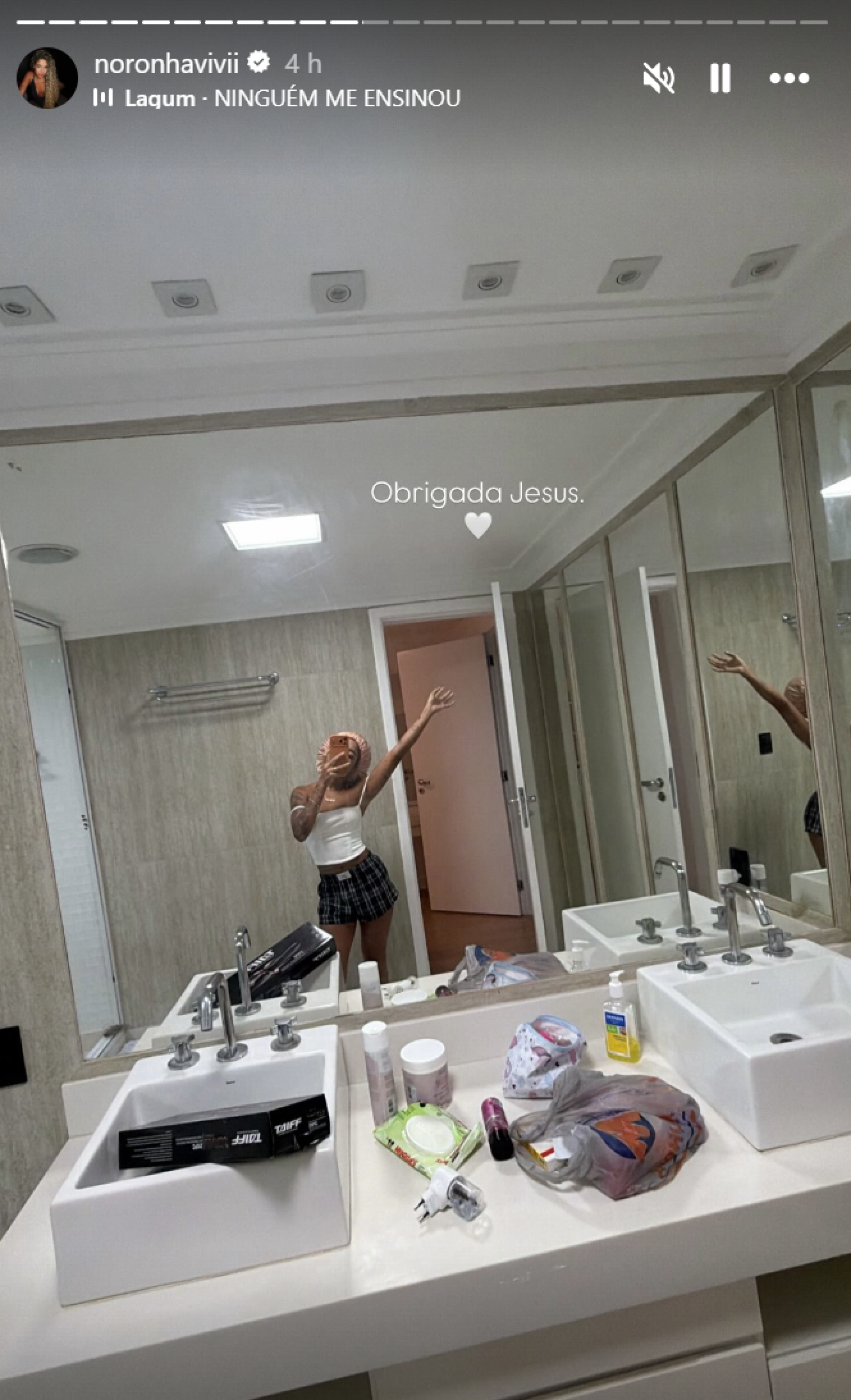 Vivi Noronha deixa a casa após mensagem de MC Poze - reprodução Instagram