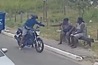 Assalto é registrado em plena luz do dia no Peró, em Cabo Frio