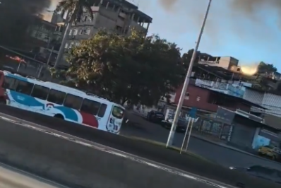 Tiroteio na Cidade Alta fecha Avenida Brasil e afeta circulação de trens e ônibus 