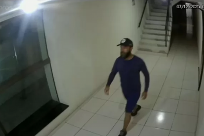 Homem invade prédio e furta bicicleta no Centro de Cabo Frio