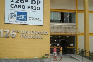 Adolescente envolvido em ataque a casa de coronel da PM é apreendido pela Polícia Civil em Cabo Frio