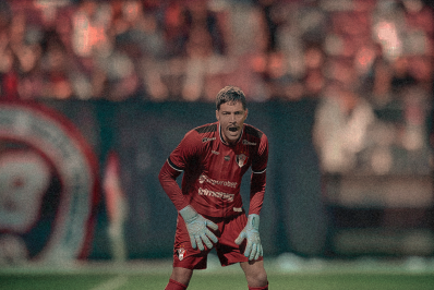 Ex-goleiro do Flamengo fecha com clube da Série D para 2026