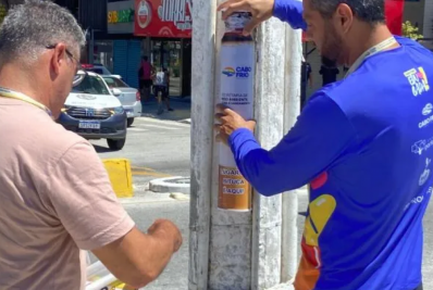 Secretaria de Meio Ambiente instala bituqueiras nas praias de Cabo Frio para reduzir o descarte inadequado