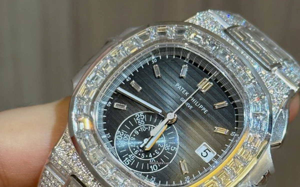 O rel&oacute;gio de luxo Patek Philippe Nautilus Chronograph Ref. 5980/1400G faz parte da cole&ccedil;&atilde;o de Cristiano Ronaldo - Divulga&ccedil;&atilde;o