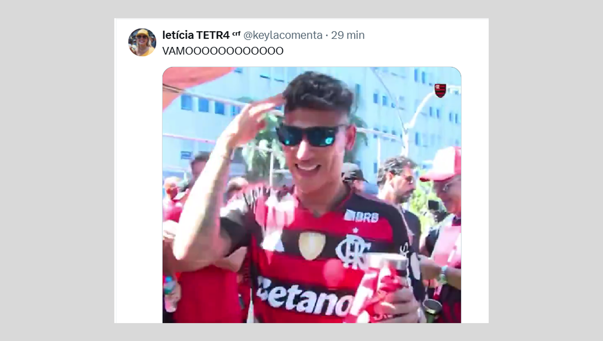 Torcedores do Flamengo comentaram sobre a renovação de Filipe Luís nas redes sociais - Reprodução de Twitter