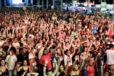 Condições climáticas provocam alterações na agenda de shows do verão