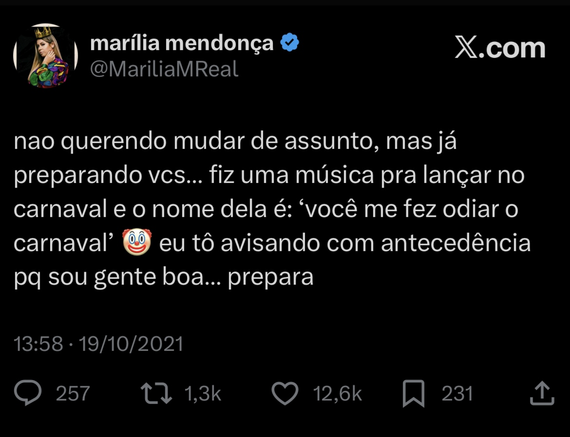 Tweets antigos de Marília Mendonça sobre a canção 'Você Me Fez Odiar o Carnaval' - Divulgação