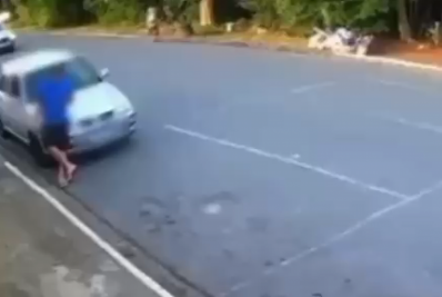 Idosa é atropelada por motorista nu e embriagado no interior de SP