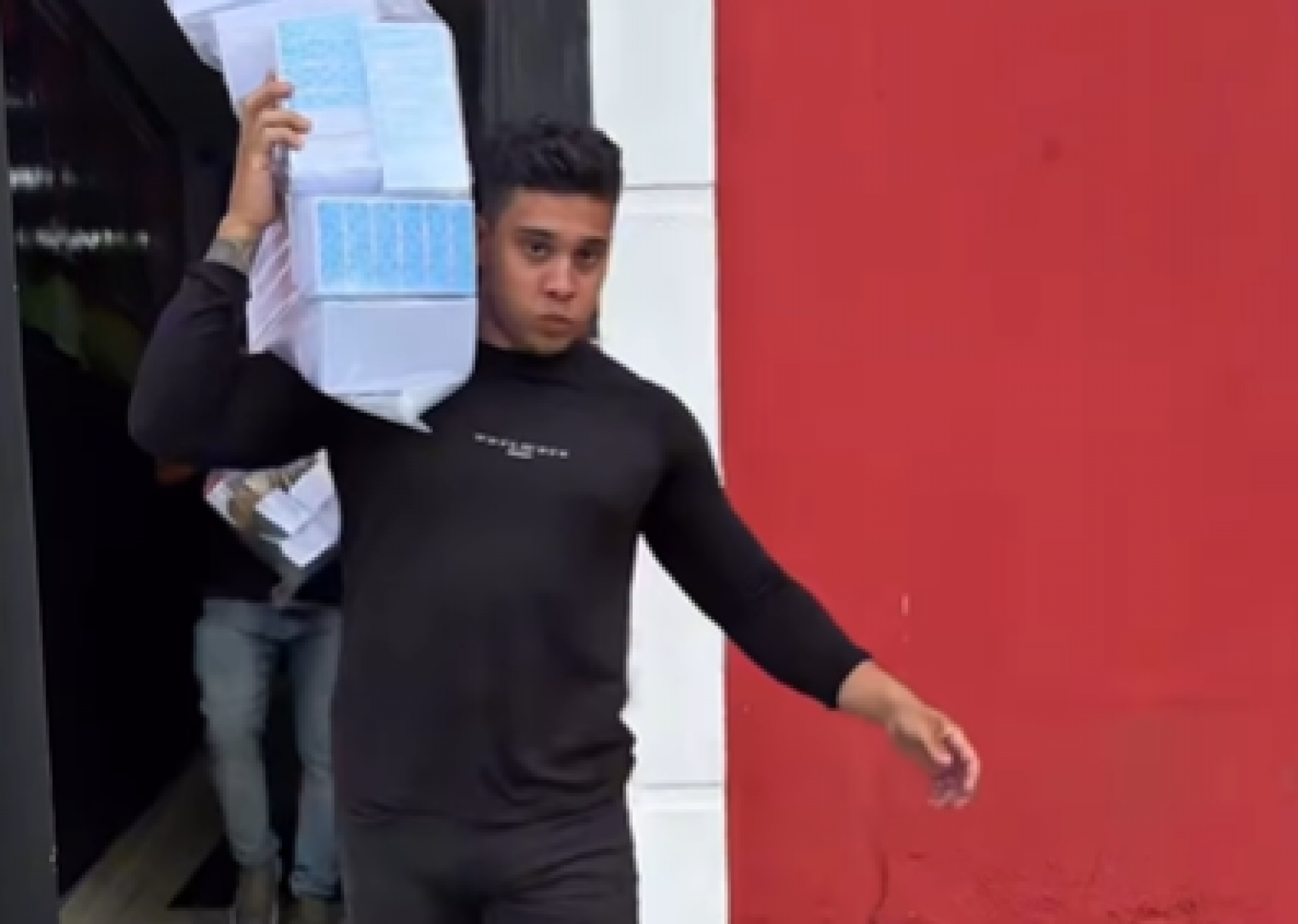 Gabriel Monteiro participou de ação contra bingo clandestino em Parada de Lucas - Reprodução / Redes Sociais