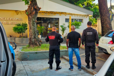 PMs aposentados são presos por fazer segurança de Rogério de Andrade