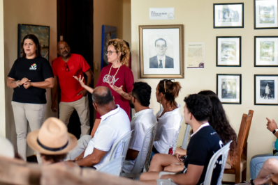 Mart, em Cabo Frio, recebe a exposição 