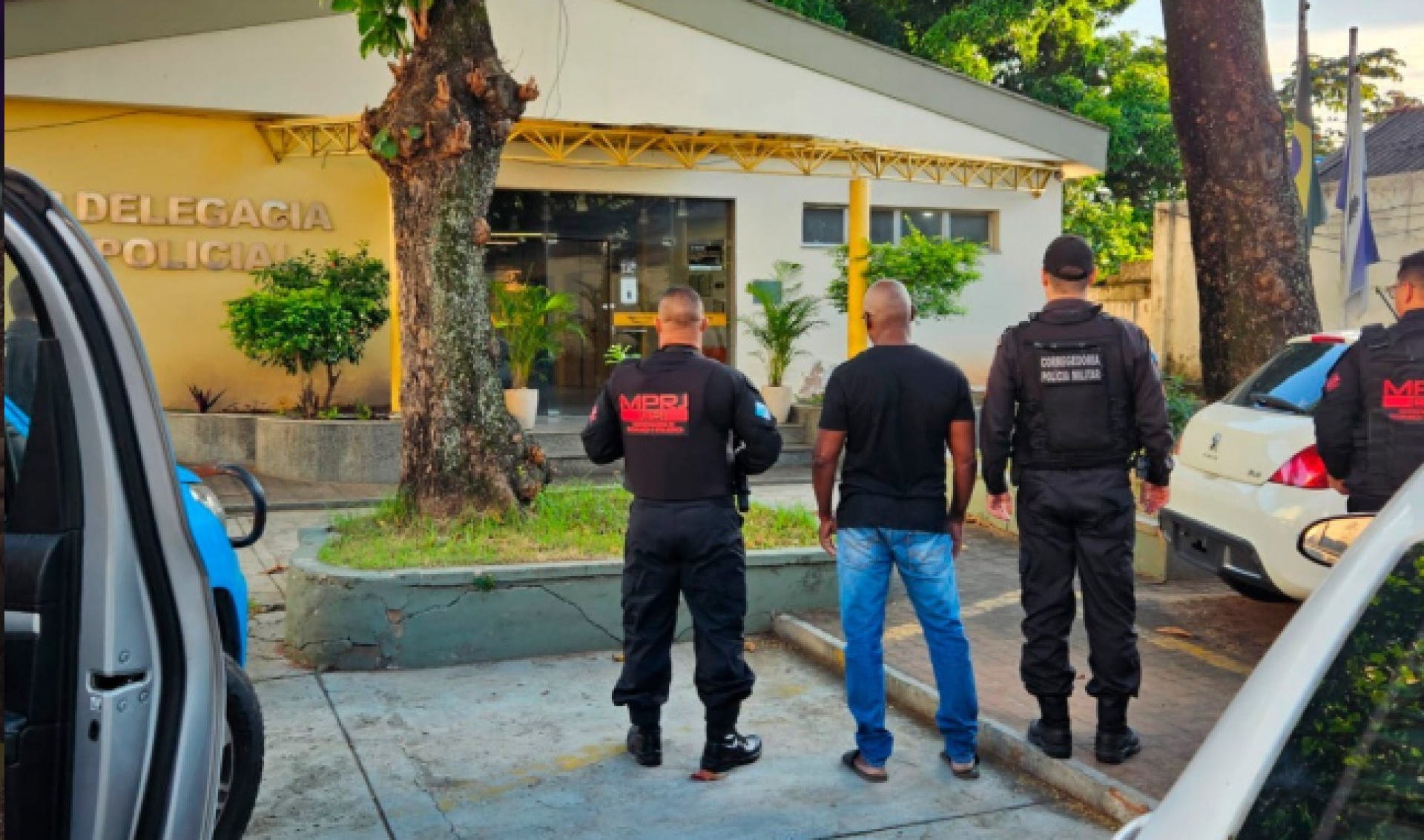 Opera&ccedil;&atilde;o foi realizada pelo MPRJ com apoio da Corregedoria da PM