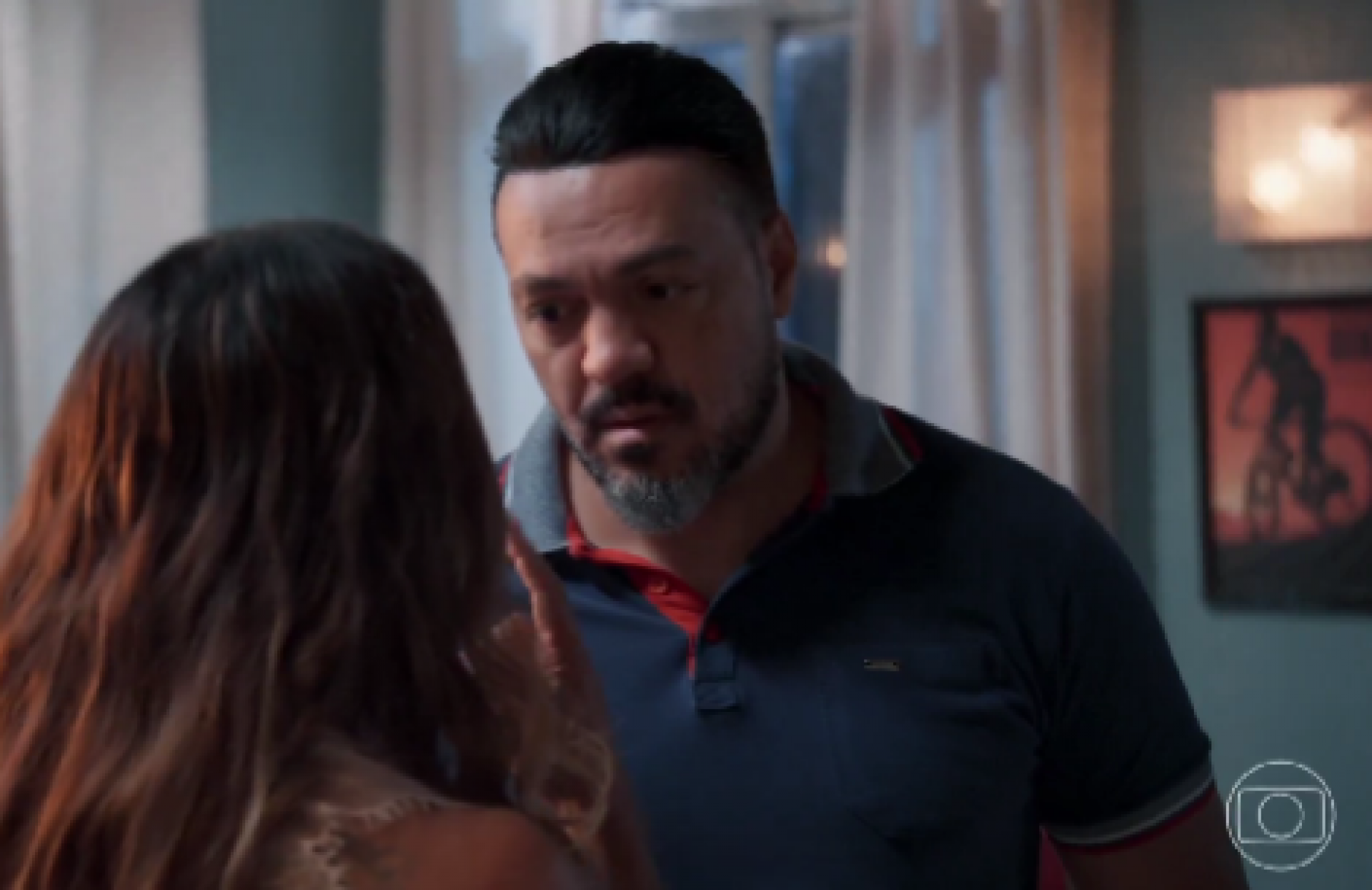 'Três Graças': Consuelo (Viviane Araujo) e Misael (Belo) - Reprodução de vídeo / X