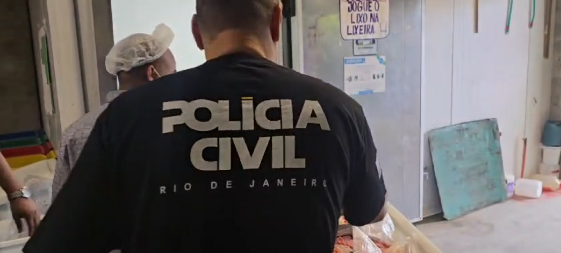 Polícia Civil apreendeu 185 kg de carne  - Reprodução