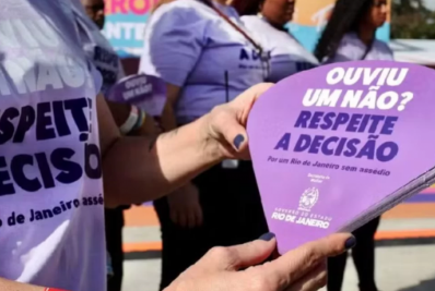 Bloco de Carnaval reforça conscientização sobre violência contra a mulher em Nova Friburgo