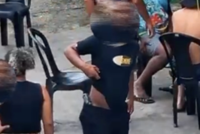 Câmeras de Guapimirim flagram homem com réplica de arma em via pública