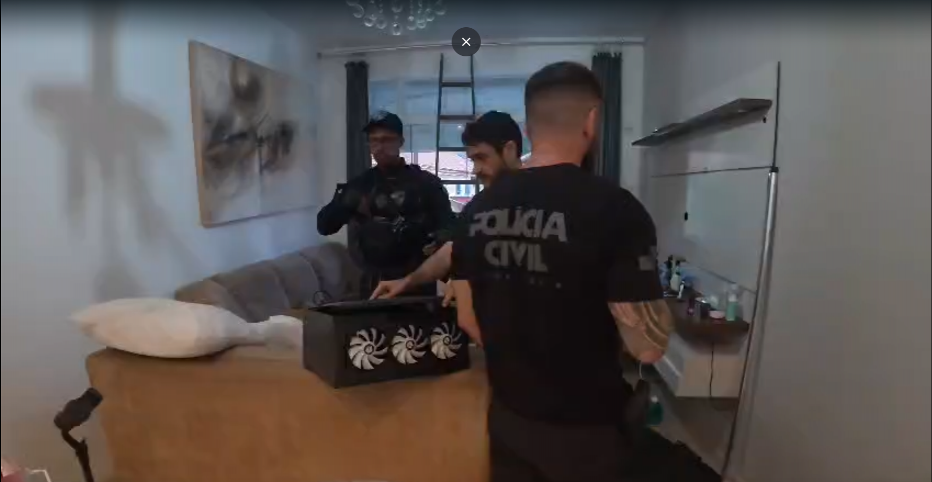 Agentes cumprem mandados de busca e apreensão nas zonas Norte, Oeste, Centro e na Baixada - Reprodução