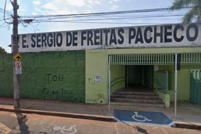 Adolescente é esfaqueado por colega em escola estadual de MG