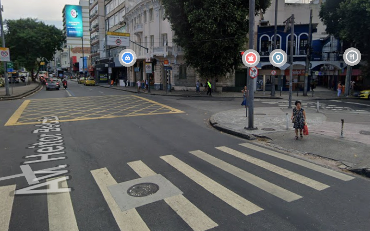 Homem morreu no cruzamento da Avenida Heitor Beltrão com a Rua Almirante Cochrane