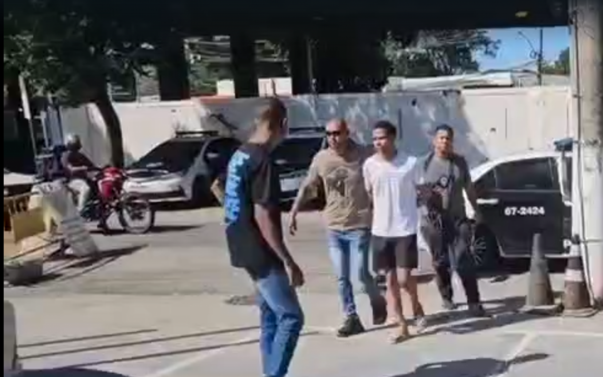 João Carlos da Silva Neto foi preso neste domingo (29)