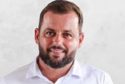 Vereador é preso após agredir mulher com garrafa em restaurante de MG