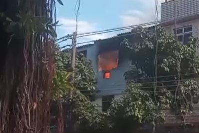 Incêndio atinge edifício residencial na Penha