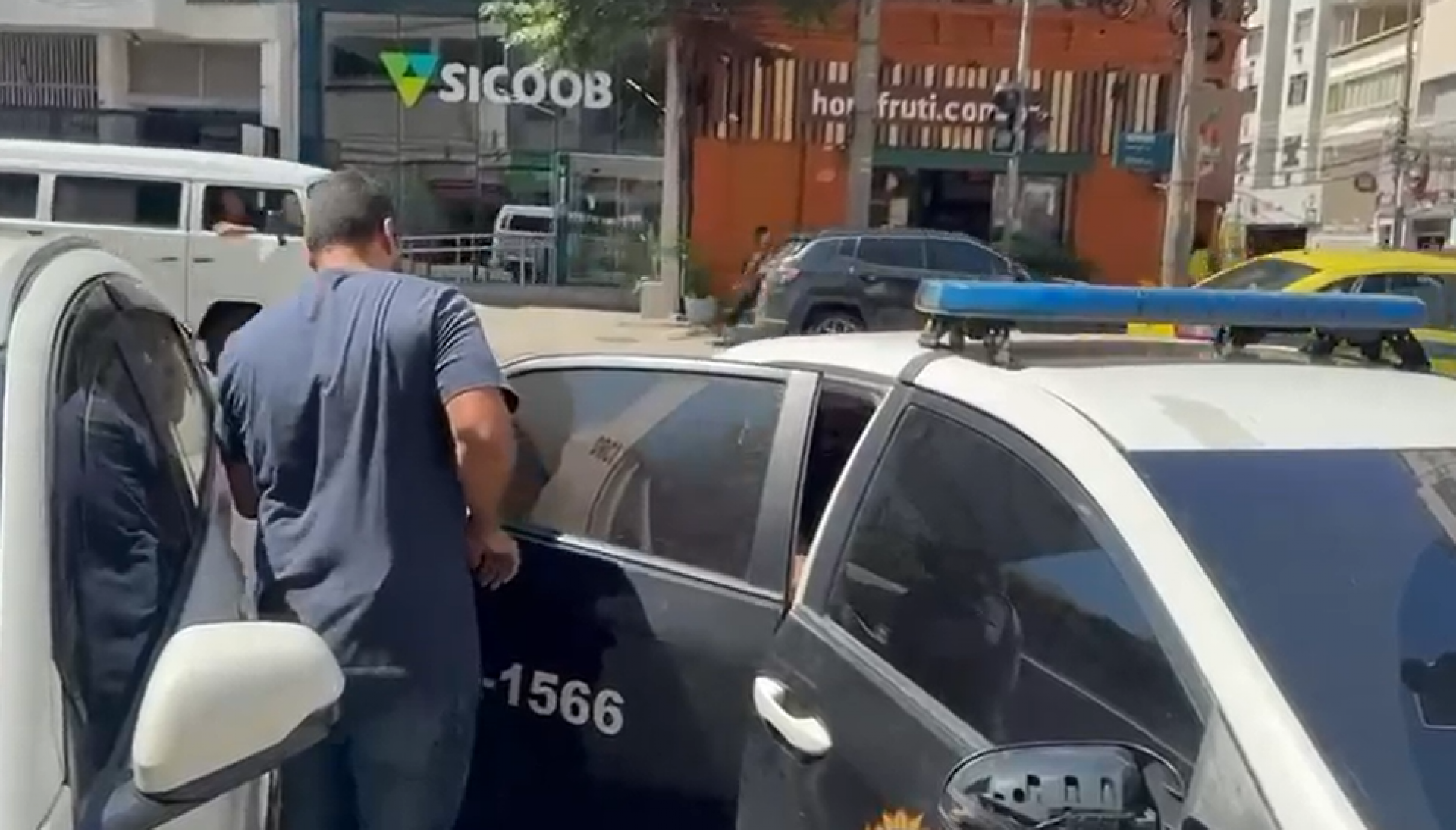 Homem é preso por estuprar a própria filha durante dois anos