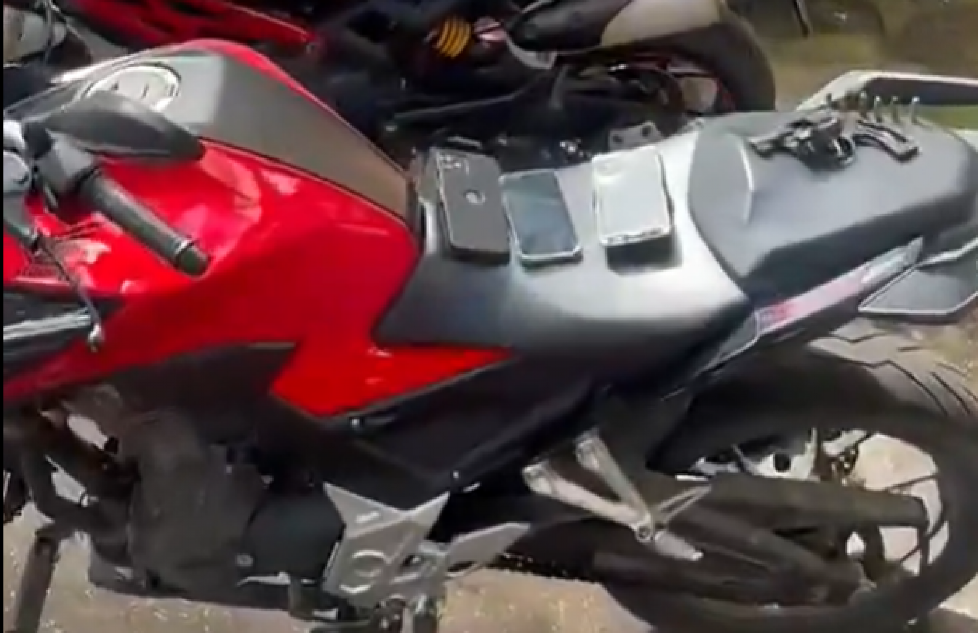 PM prende dupla por tentativa de assalto a motoristas no túnel de São Conrado