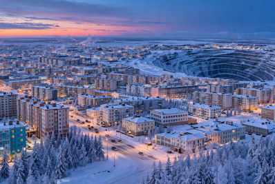 Homem fica 'morto' por 5h, mas sobrevive após ser resgatado congelado