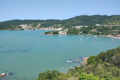 Casal morre após ser encontrado inconsciente em apartamento