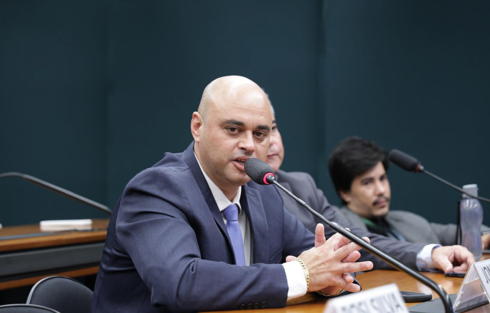 Prefeito Jonas Dico participa de comissão em Brasília e cobra nova concessão para a BR-393