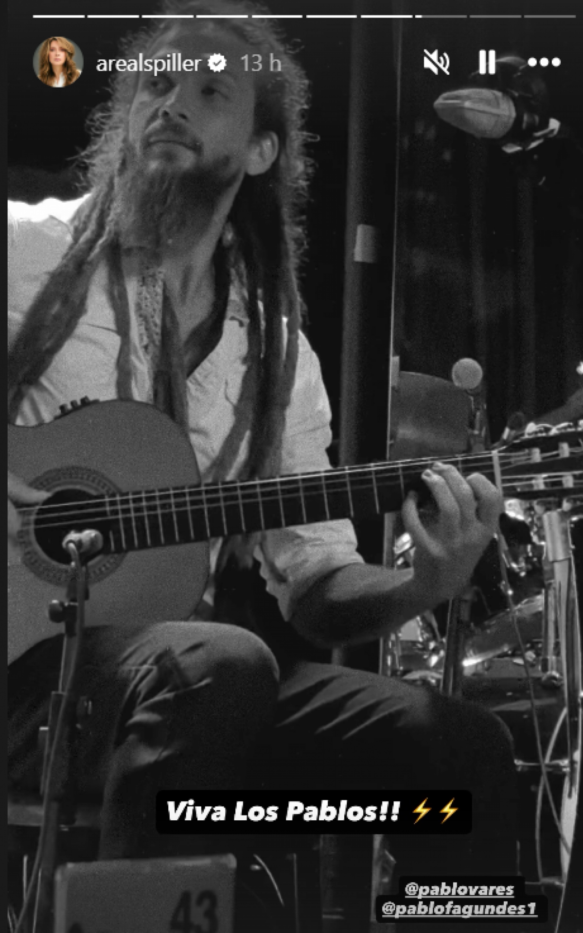 Leticia Spiller em show de ex-marido, Pablo Vares - Reprodução / Instagram