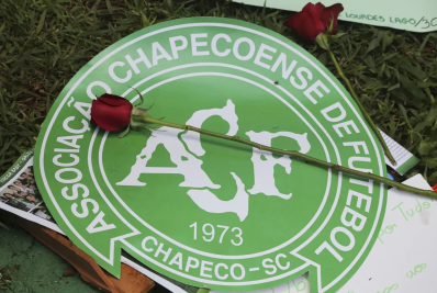 Chape planeja amistoso com Atlético Nacional em homenagem as vitimas do acidente aéreo