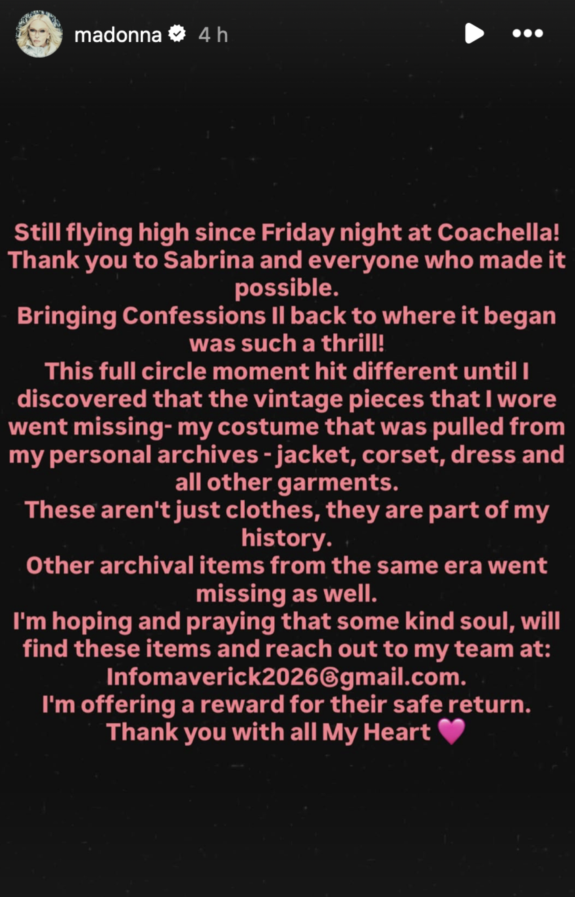 Cantora postou texto relatando o roubo de figurinos - Reprodução/Instagram