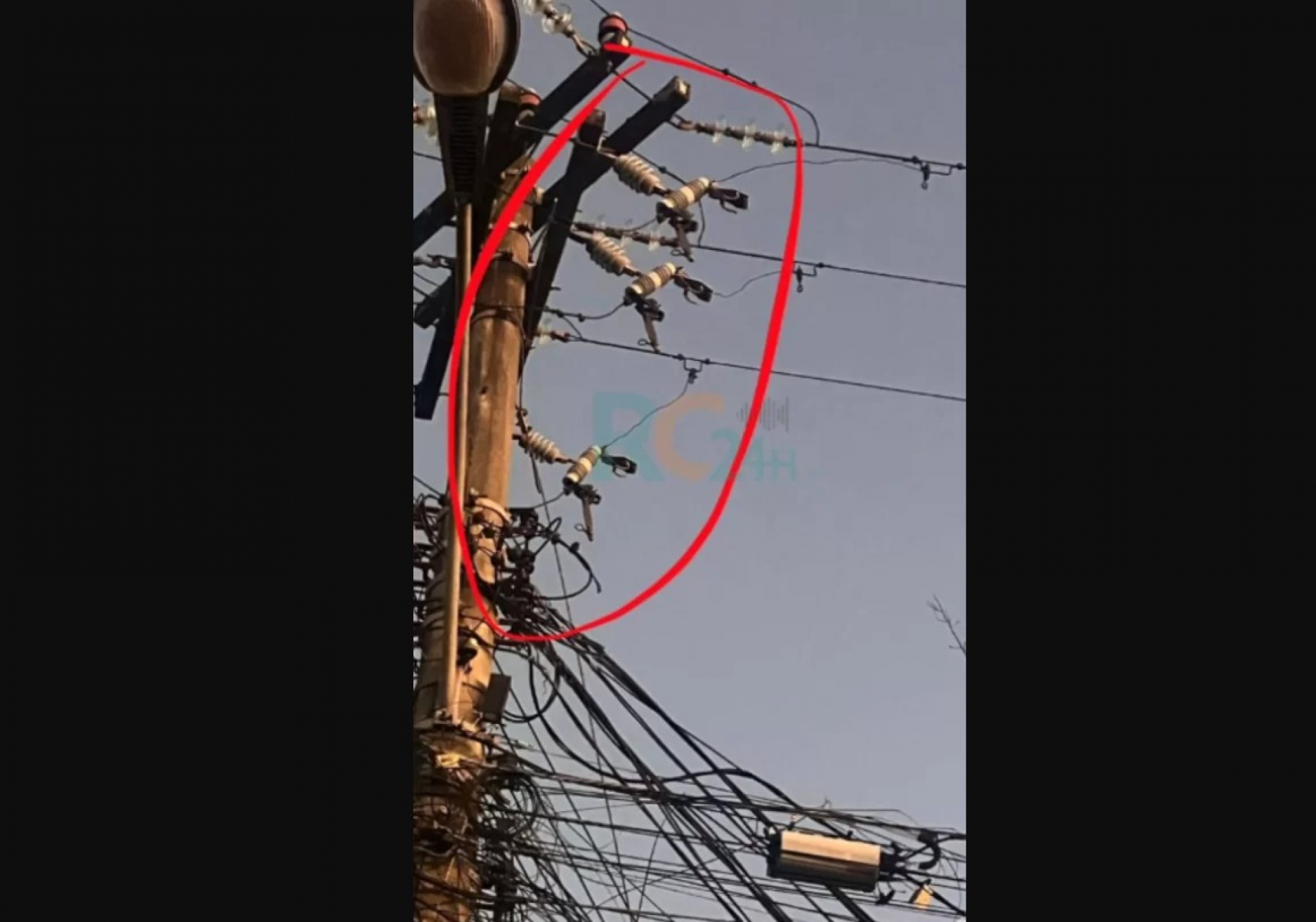 Moradores denunciam mais de 24 horas sem luz e cobram solução em Cabo Frio