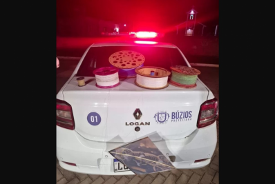 Operação em Búzios fiscaliza motocicletas irregulares e recolhe linha chilena