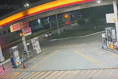 Carro recuperado em São Pedro da Aldeia pode ter ligação com assalto a posto