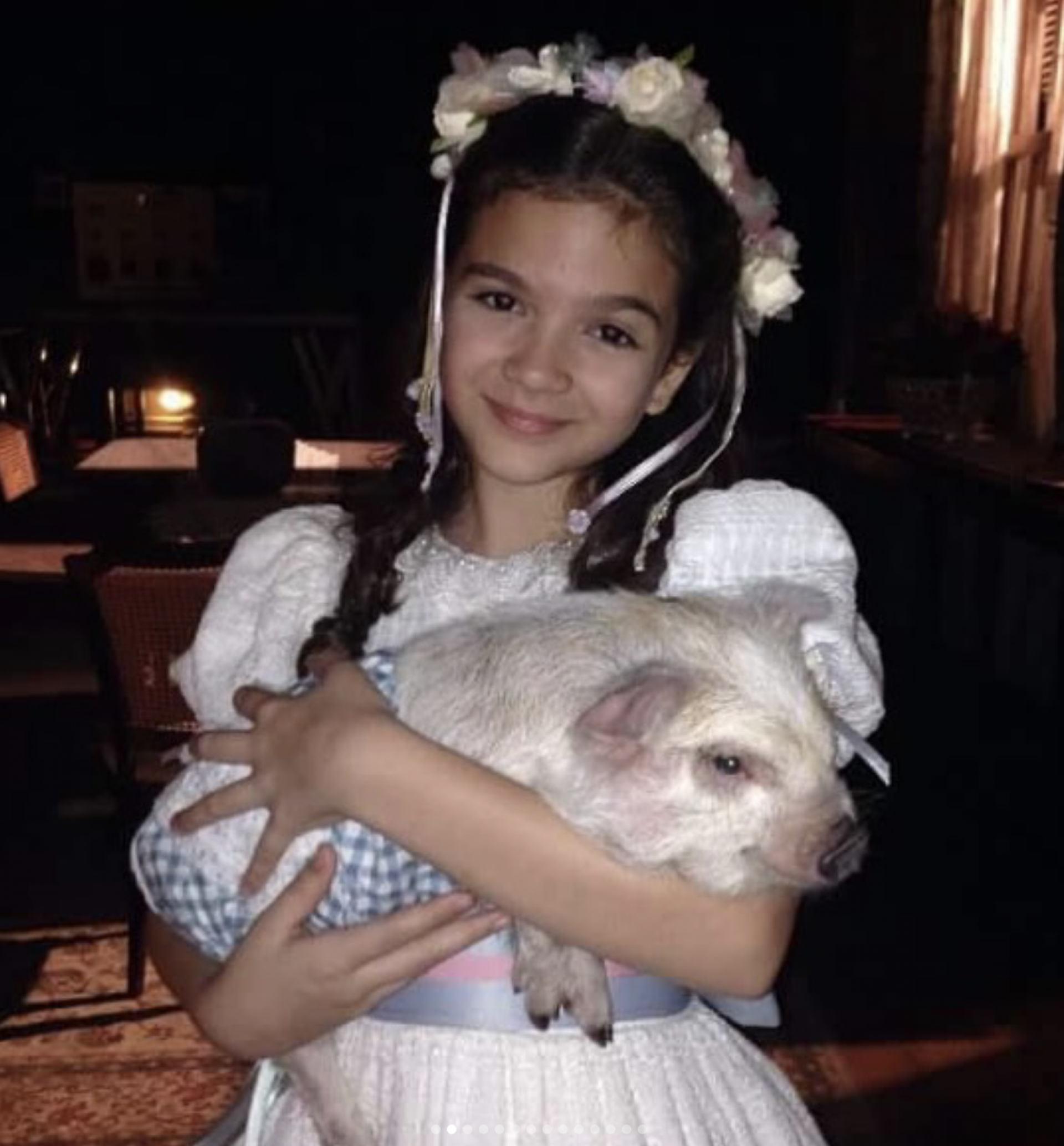 Mel Maia nas gravações de 