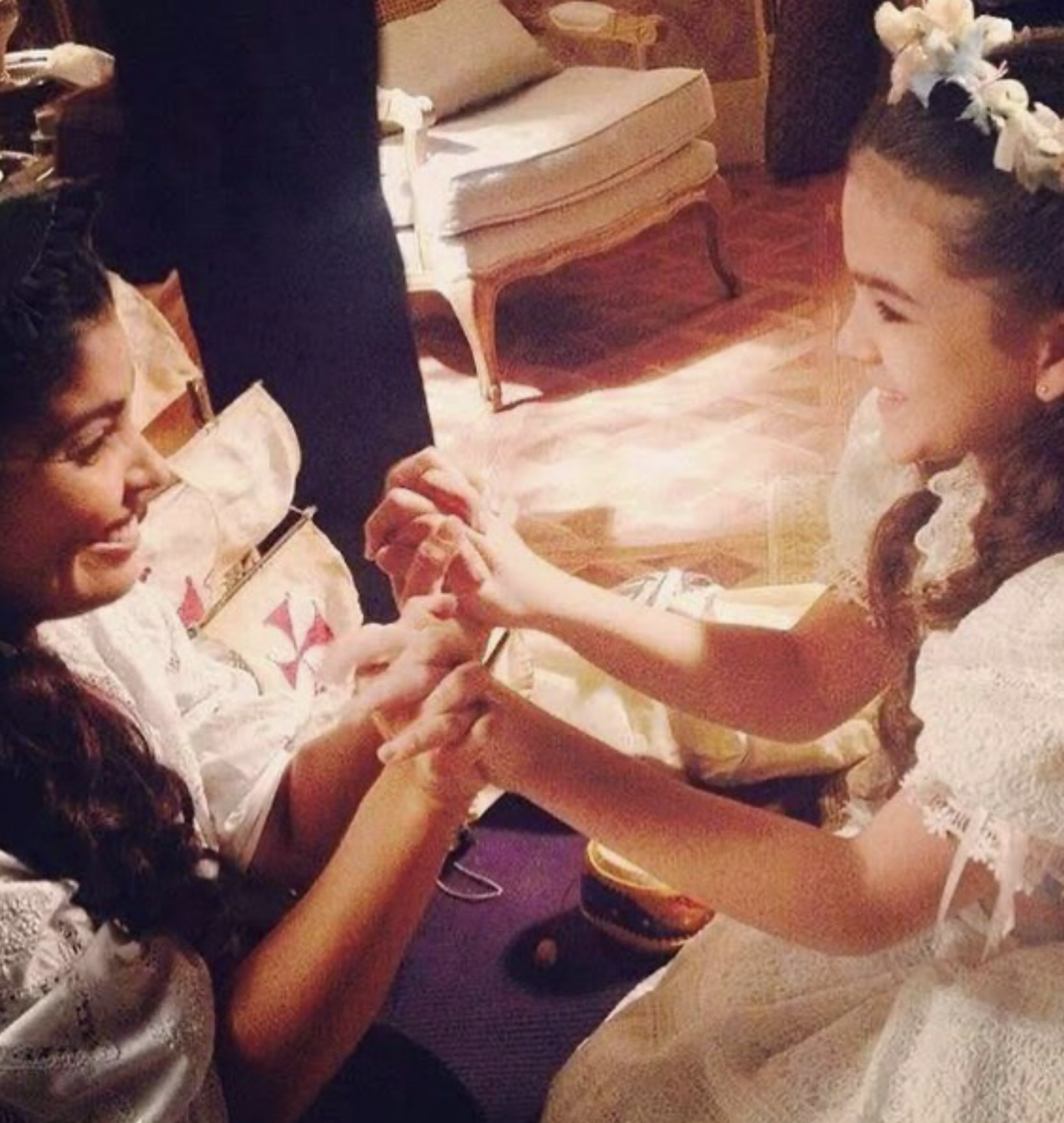 Mel Maia nas gravações de 