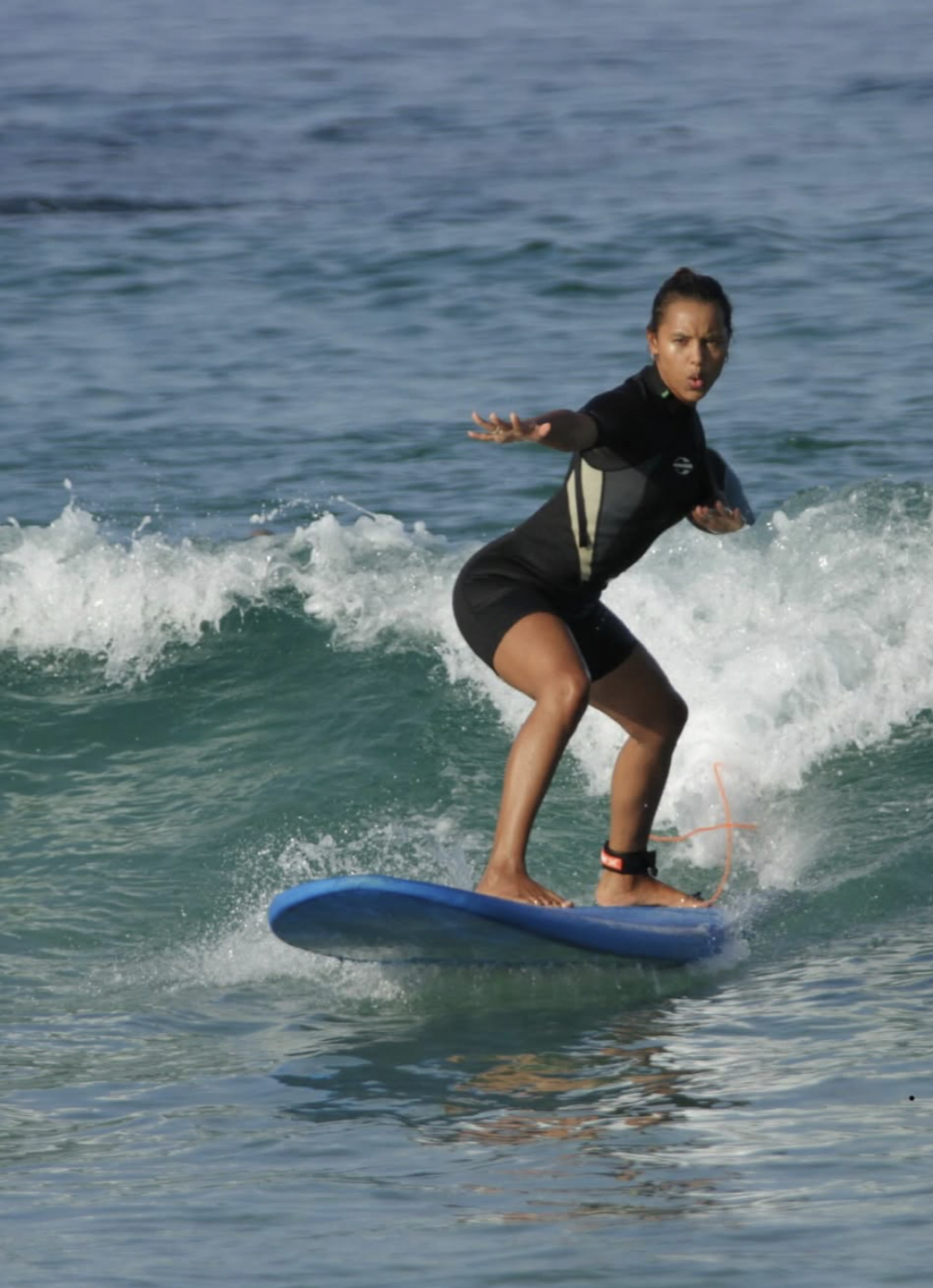 Gleici Damasceno em aula de surfe no Rio de Janeiro - Reprodução/Instagram