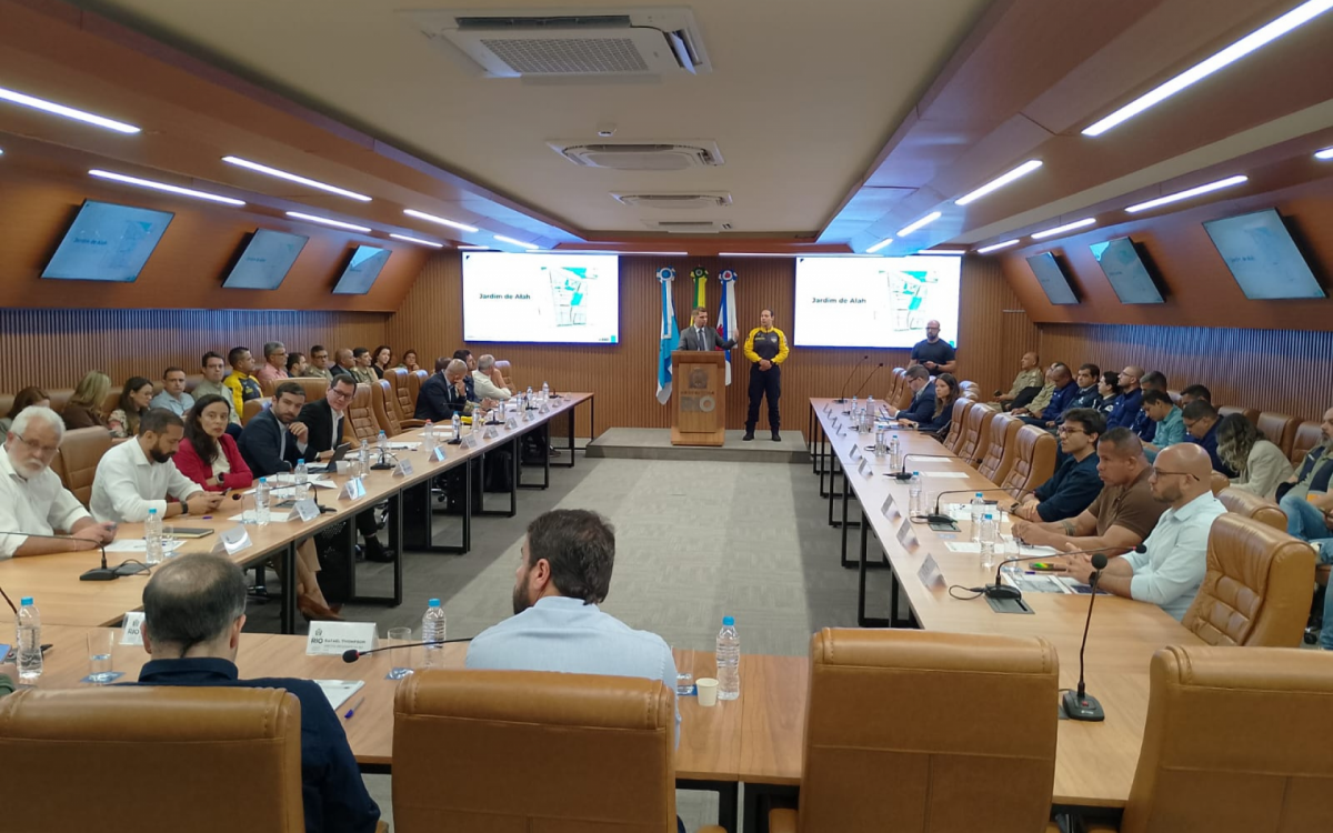 Reuni&atilde;o contou com a presen&ccedil;a de membros dos &oacute;rg&atilde;os p&uacute;blicos, na Cidade Nova