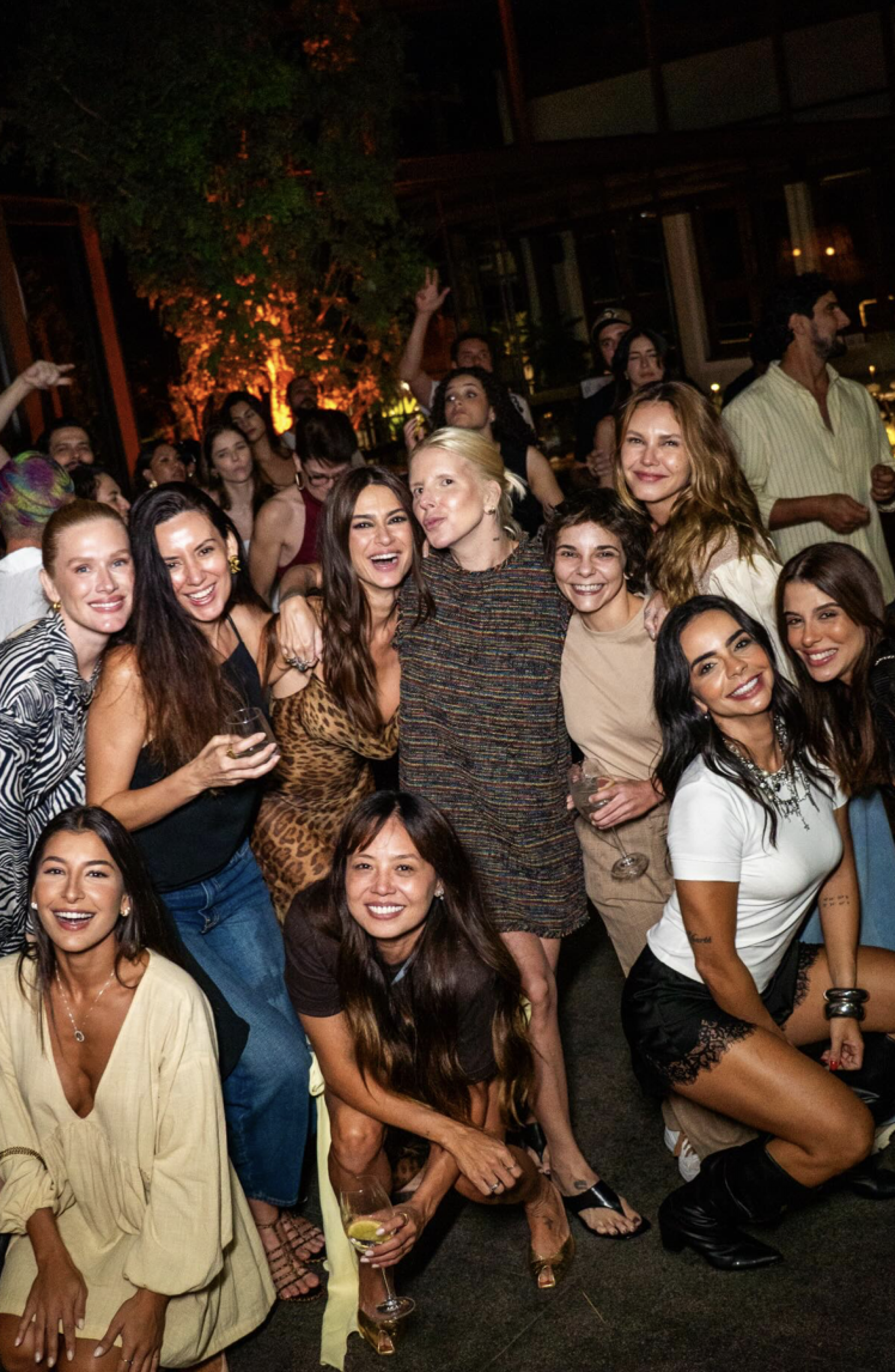Thaila Ayala e amigos em festa de 40 anos - Reprodução/Instagram