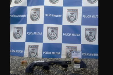 Homem é detido após violência psicológica contra esposa em São Pedro da Aldeia