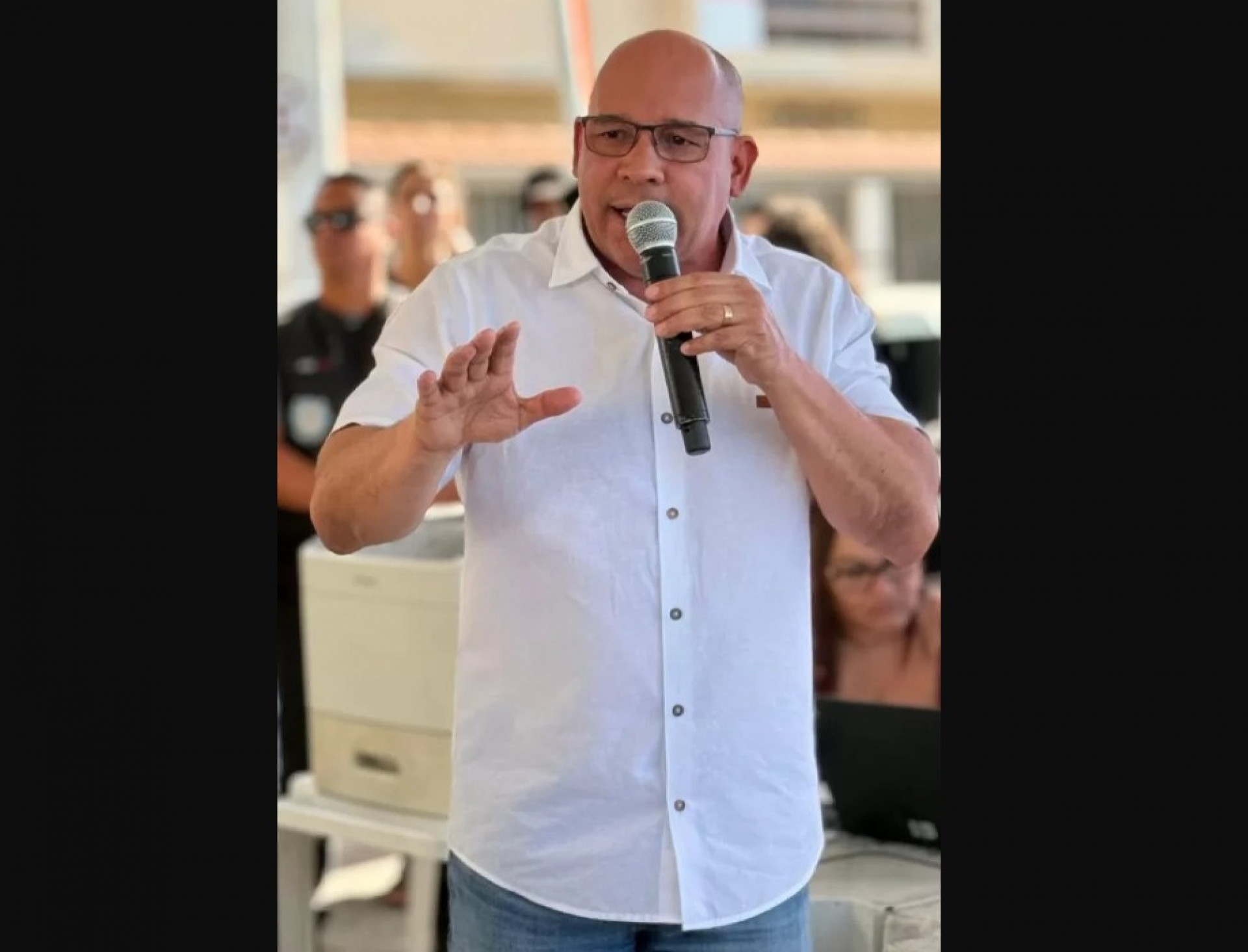 Prefeito Marcelo Magno apresentou projeto para a orla da Prainha. - Reprodução/ Ascom