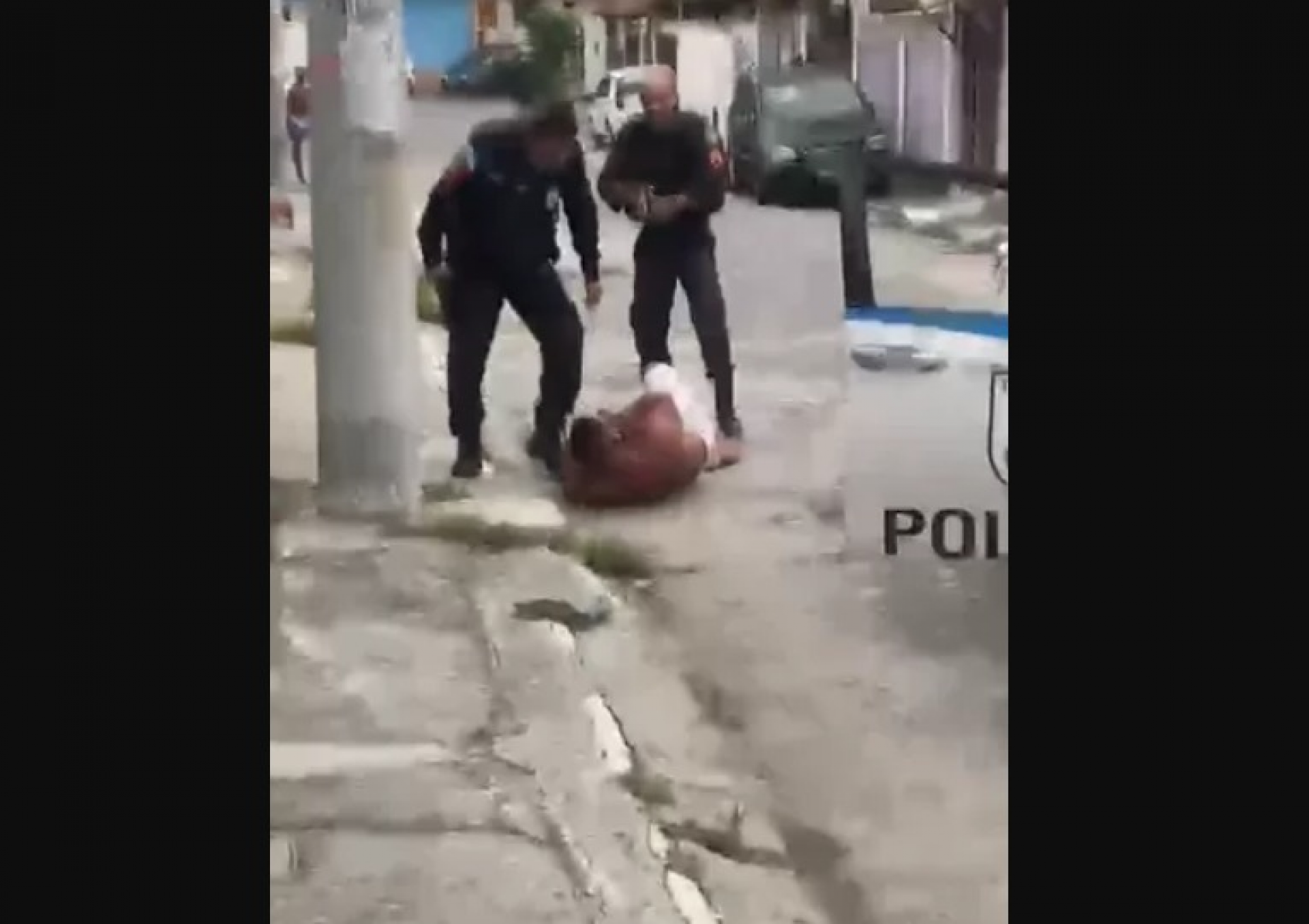 Homem é baleado após briga e suposta tentativa de agressão em Cabo Frio