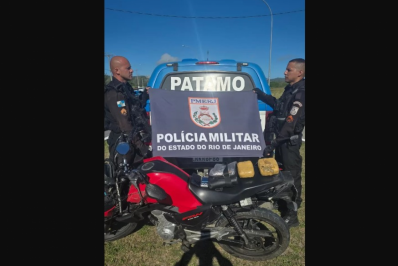 Suspeito cai de moto e é preso com mais de 1 kg de skank em Arraial do Cabo